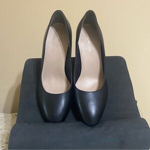 Stuart Weitzman black pumps NEW